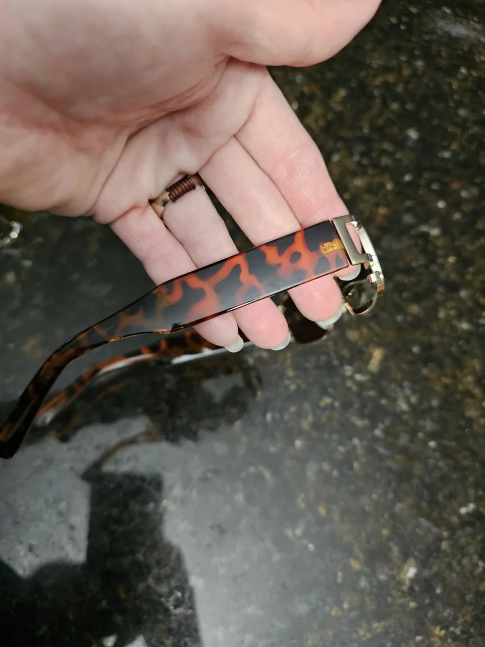 Gold Frame Sunglasses with Brown Gradient Lenses